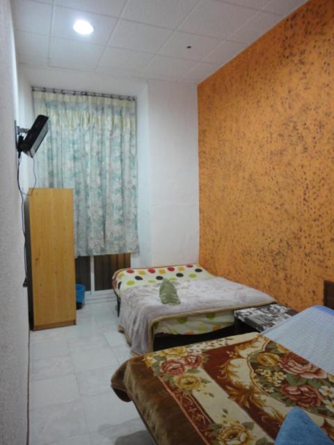 Vierbettzimmer mit Gemeinschaftsbad